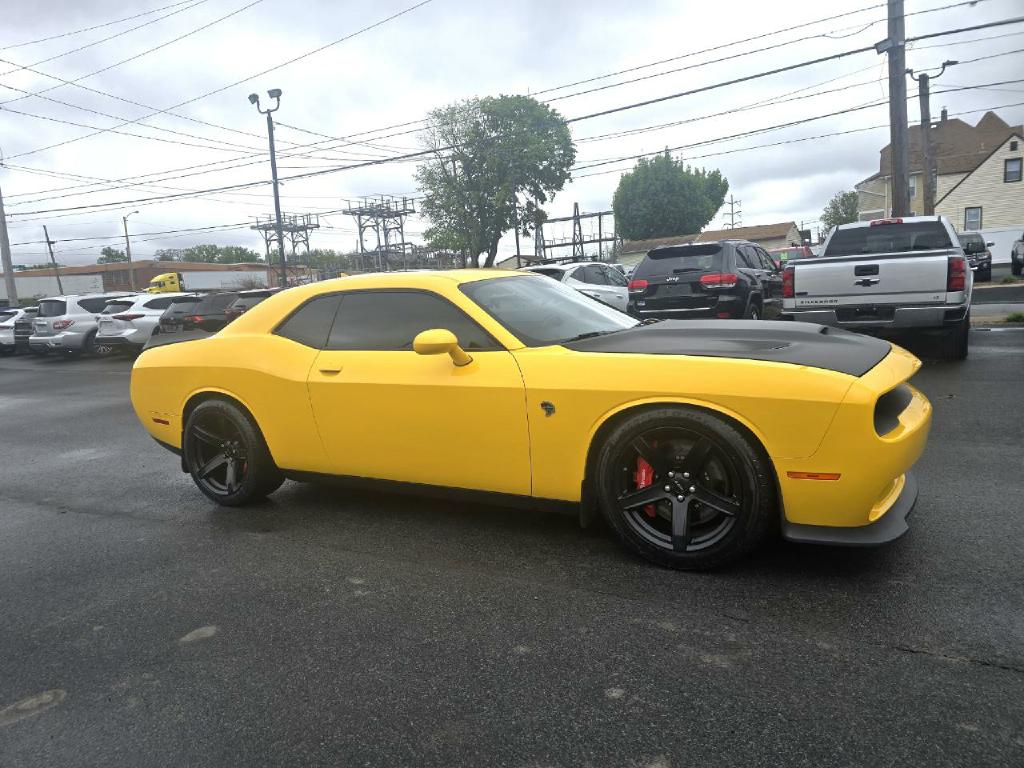 Photo 6 of this DODGE CHALLENGER