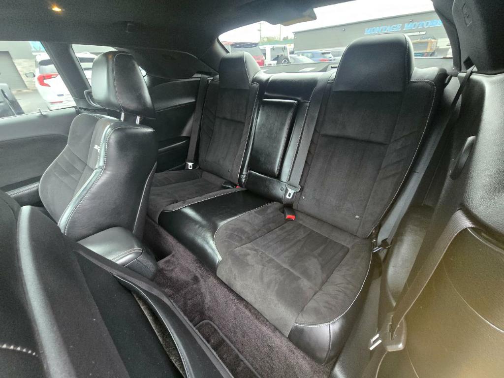 Photo 15 of this DODGE CHALLENGER