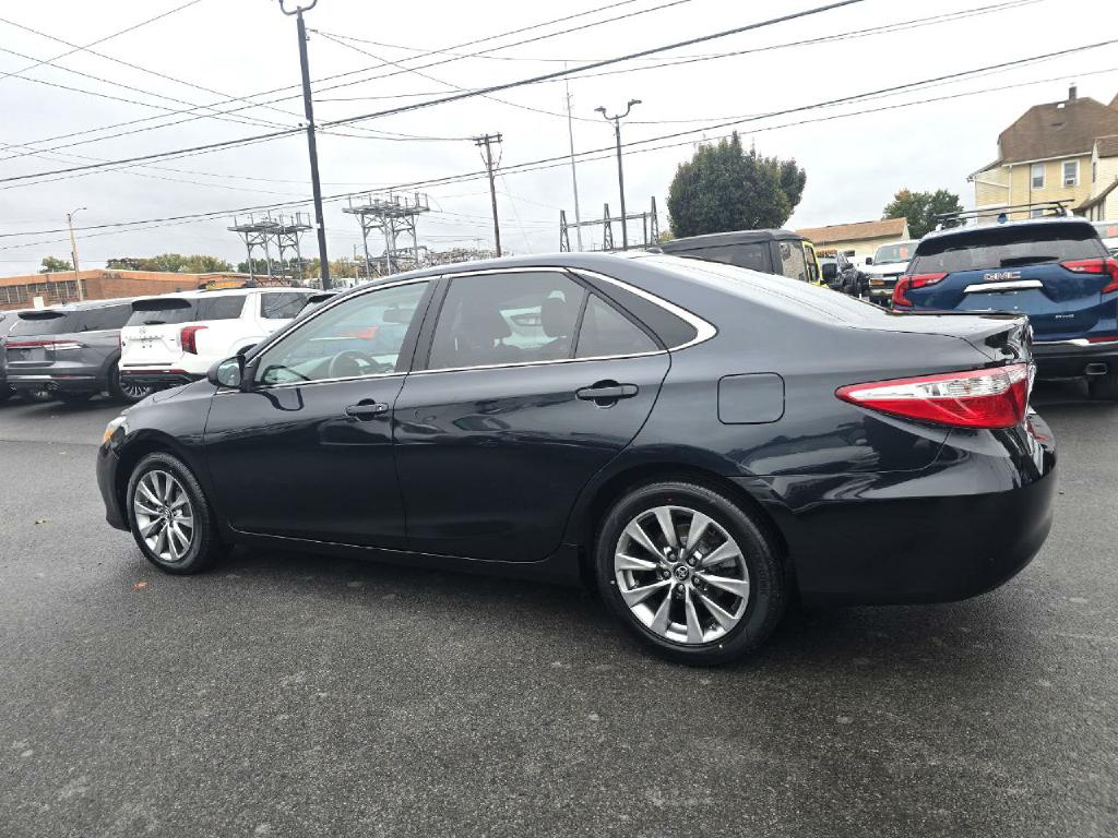 Photo 4 of this TOYOTA CAMRY