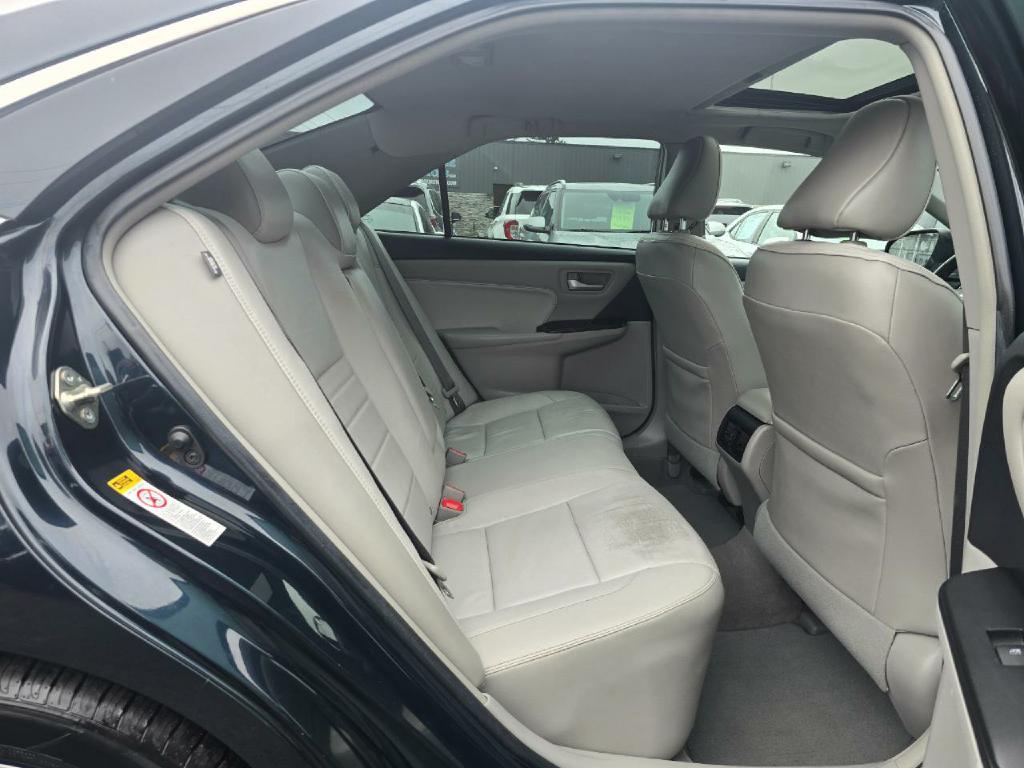 Photo 16 of this TOYOTA CAMRY