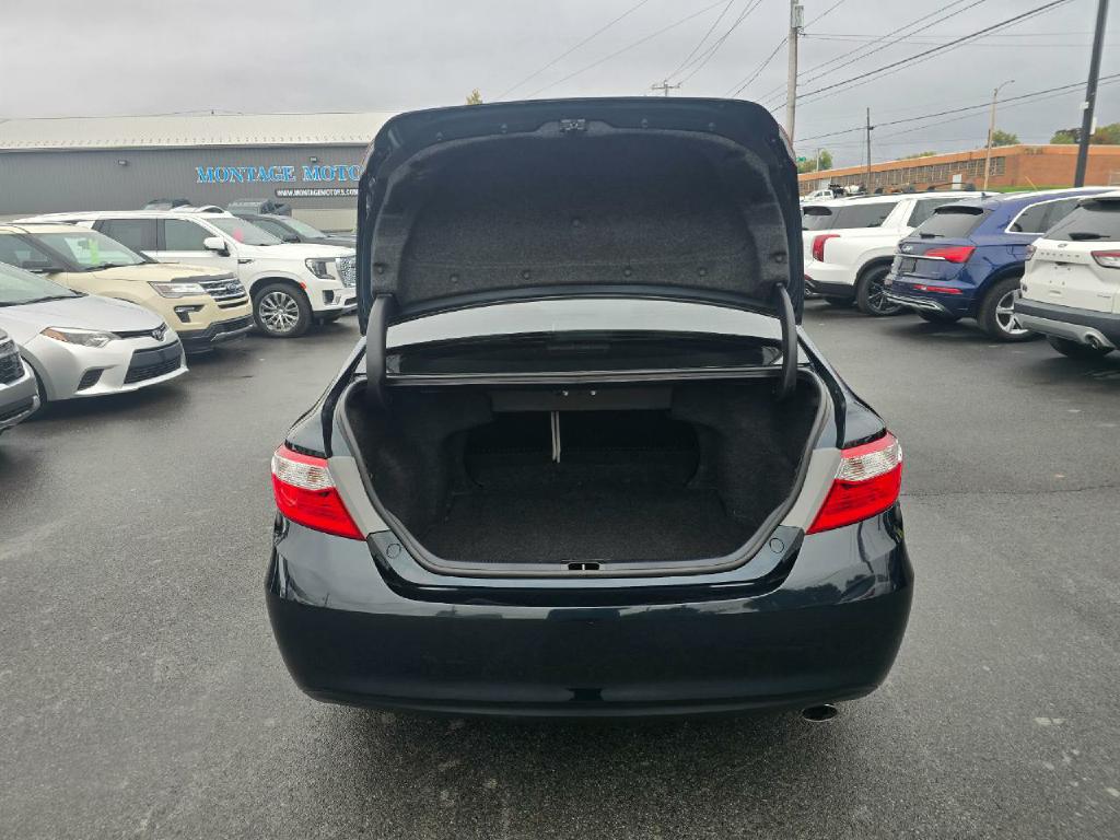 Photo 19 of this TOYOTA CAMRY
