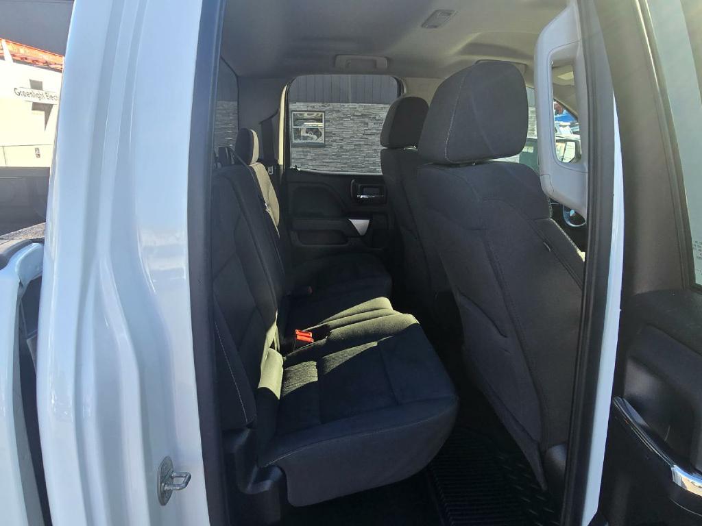 Photo 14 of this CHEVROLET SILVERADO 1500