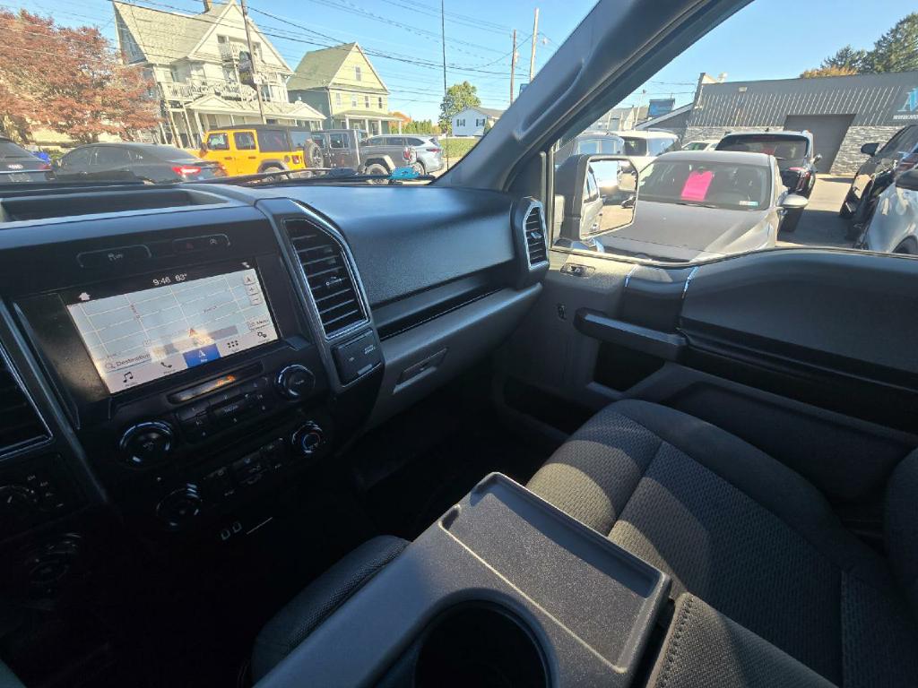 Photo 12 of this FORD F-150