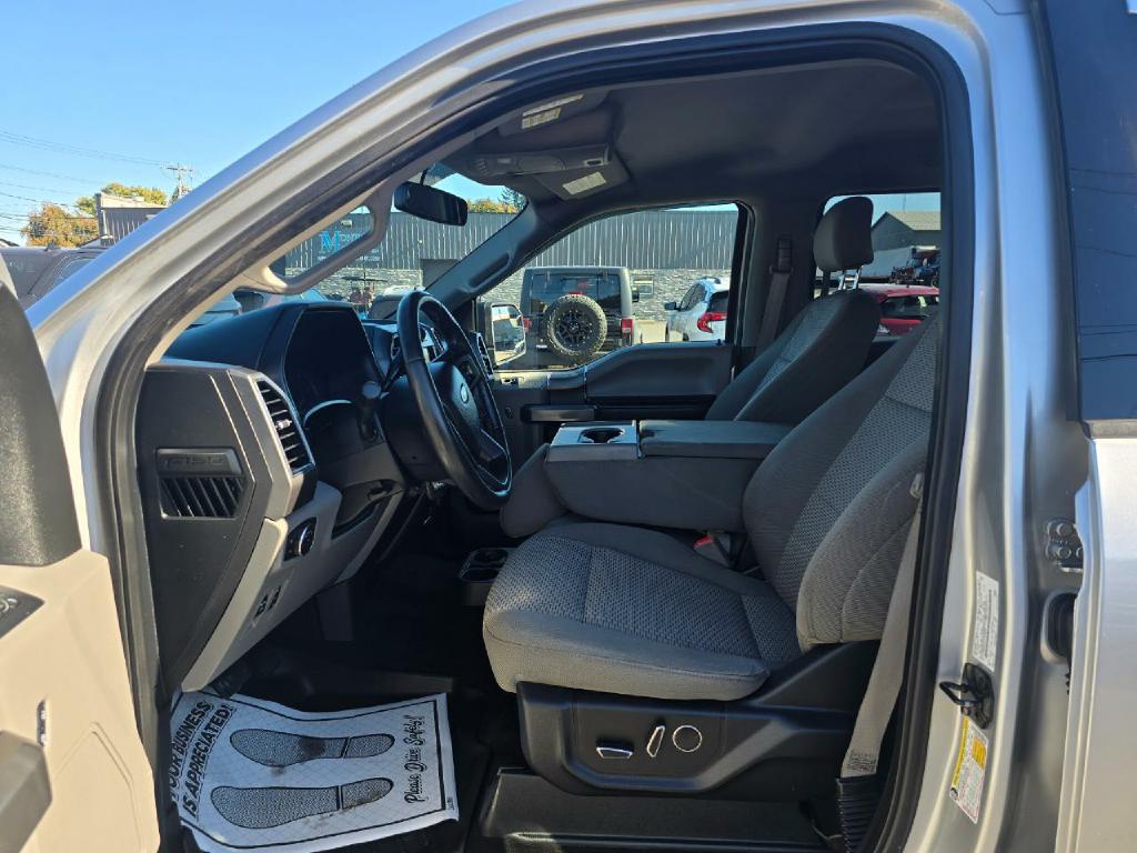 Photo 13 of this FORD F-150
