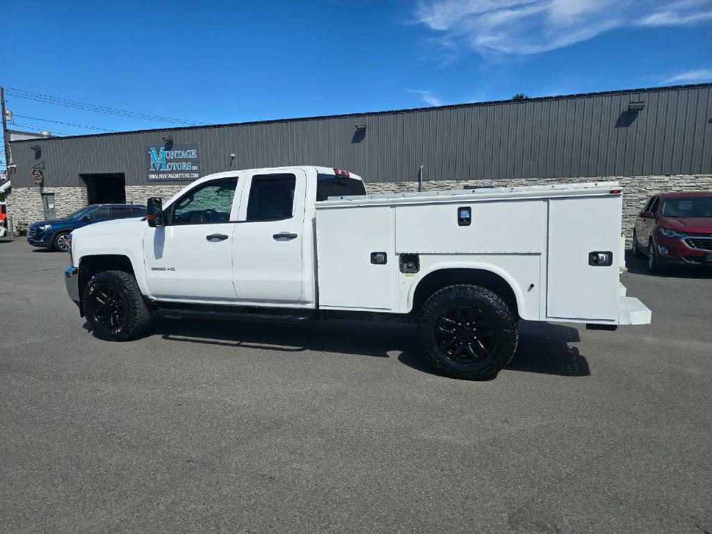 Photo 4 of this CHEVROLET SILVERADO 3500H