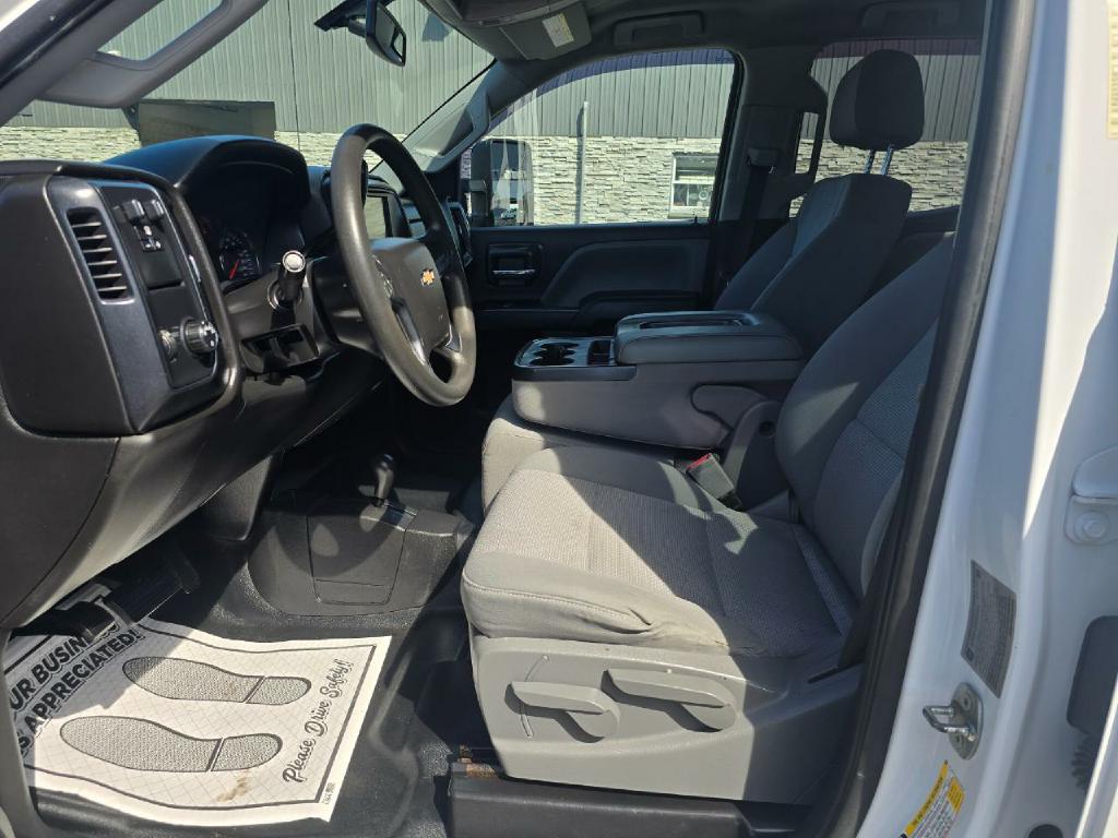 Photo 12 of this CHEVROLET SILVERADO 3500H