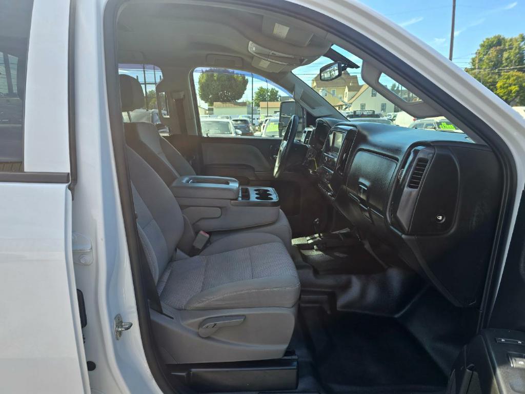 Photo 15 of this CHEVROLET SILVERADO 3500H