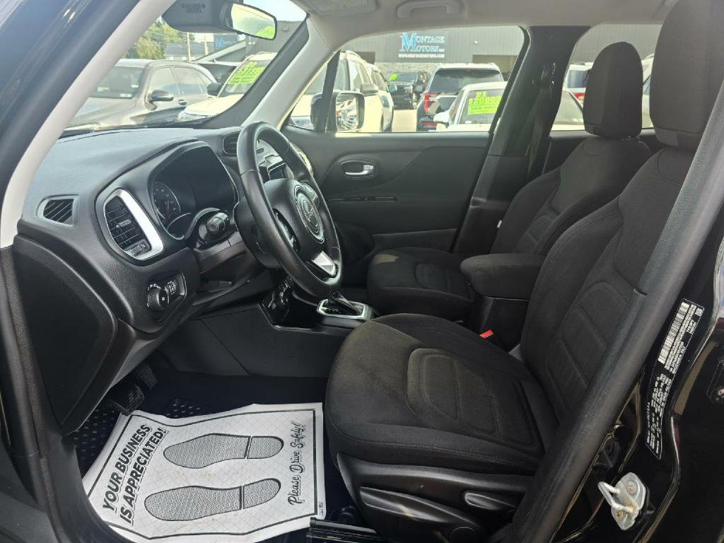 Photo 12 of this JEEP RENEGADE