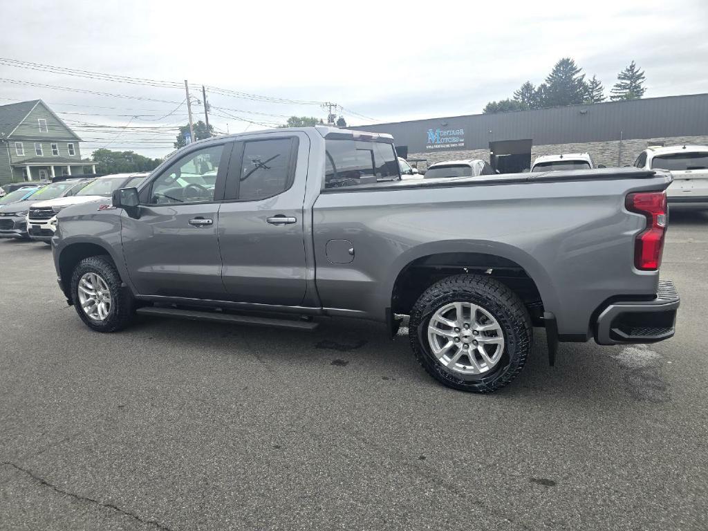Photo 4 of this CHEVROLET SILVERADO 1500