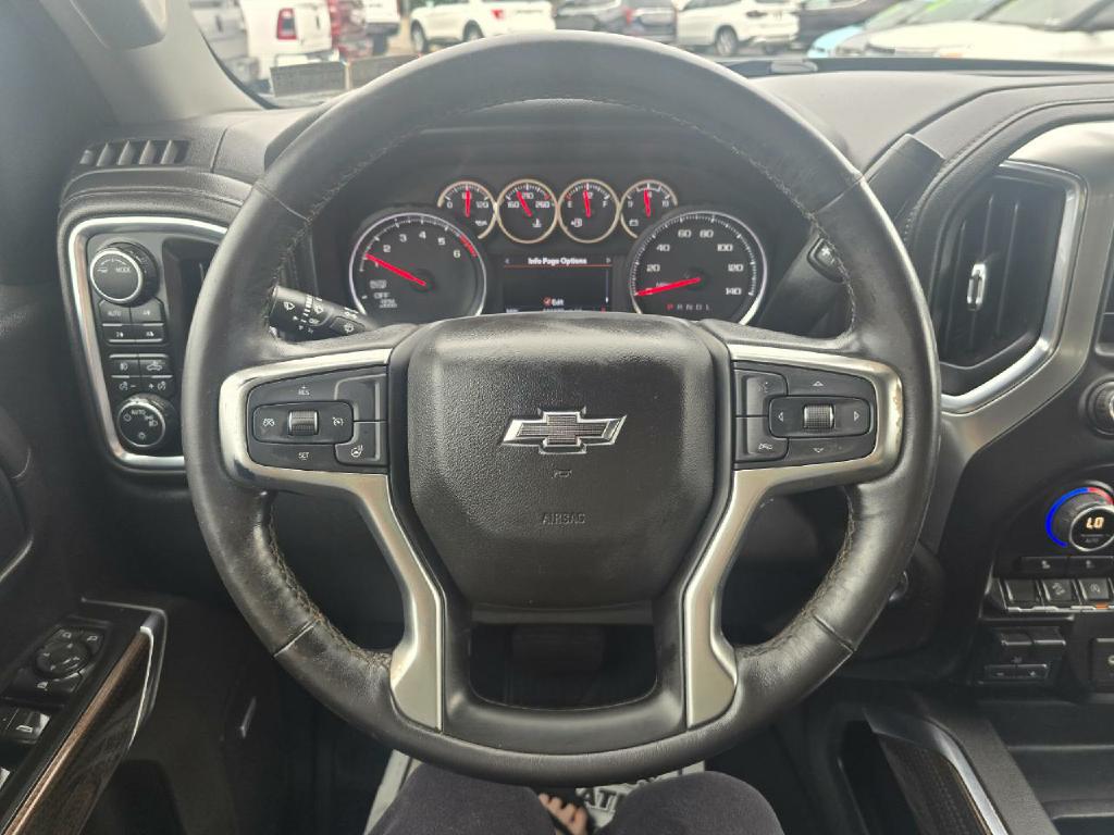 Photo 7 of this CHEVROLET SILVERADO 1500