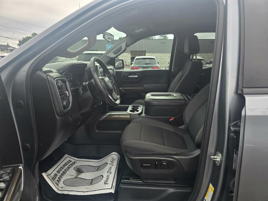 Photo 12 of this CHEVROLET SILVERADO 1500