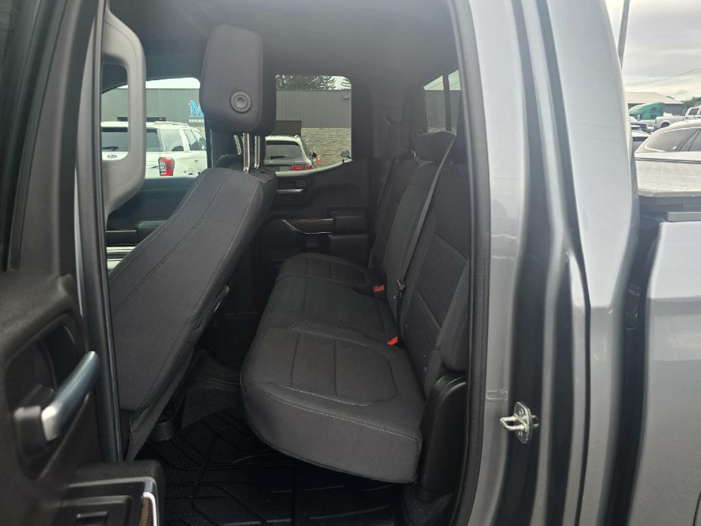 Photo 13 of this CHEVROLET SILVERADO 1500