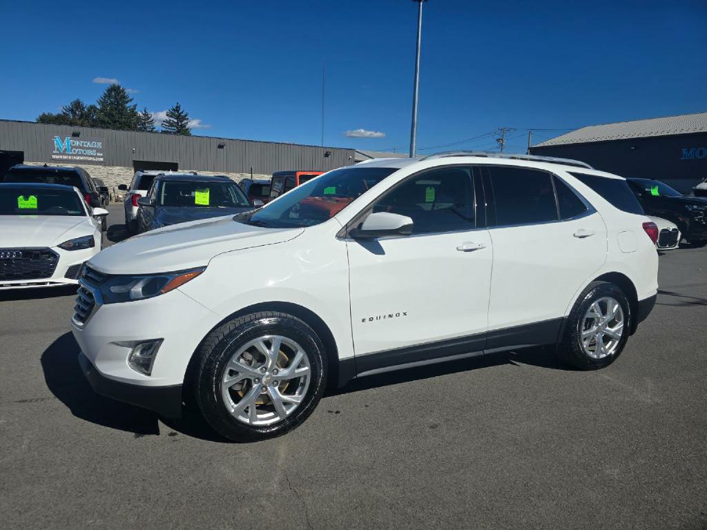 Photo 3 of this CHEVROLET EQUINOX