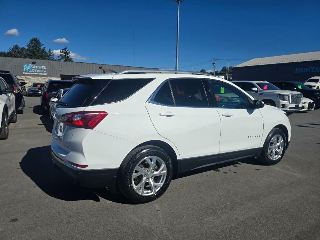 Photo 6 of this CHEVROLET EQUINOX
