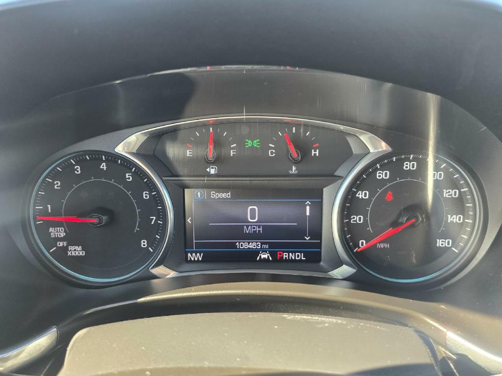 Photo 8 of this CHEVROLET EQUINOX