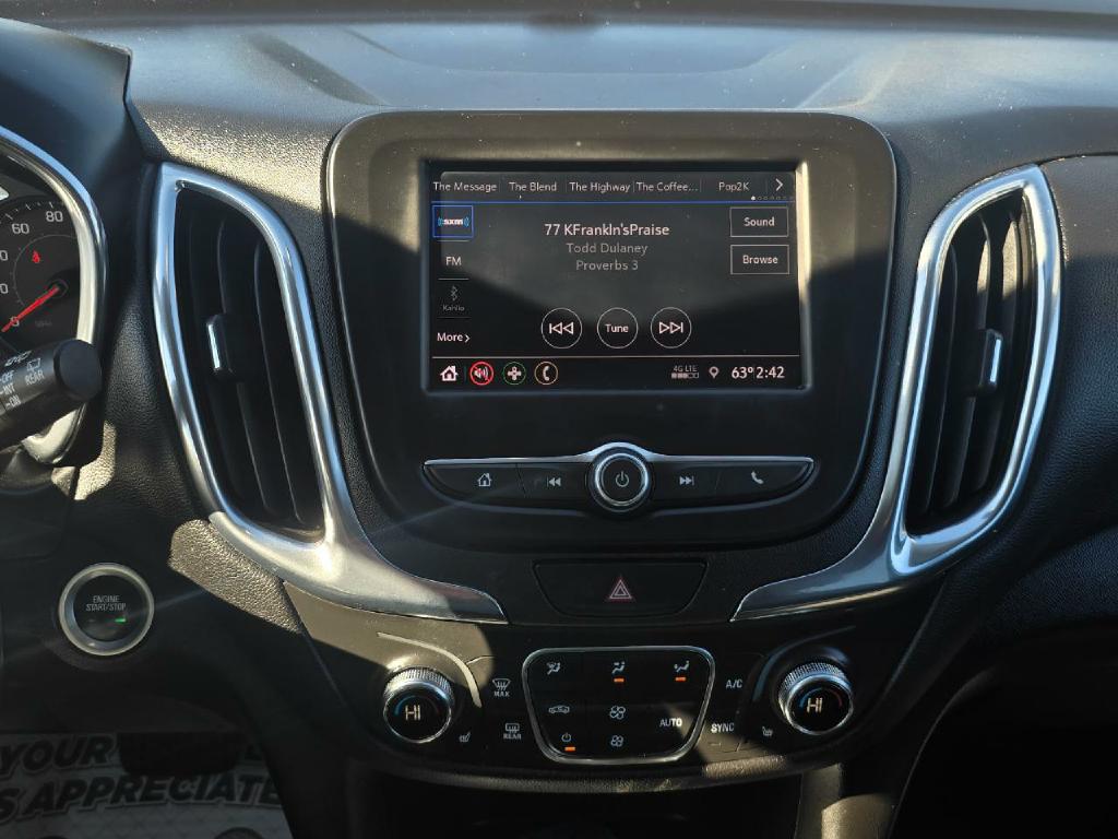 Photo 9 of this CHEVROLET EQUINOX