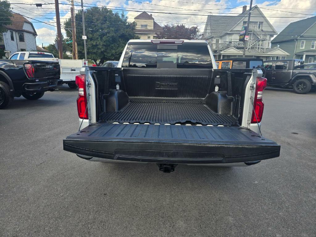 Photo 17 of this CHEVROLET SILVERADO 1500