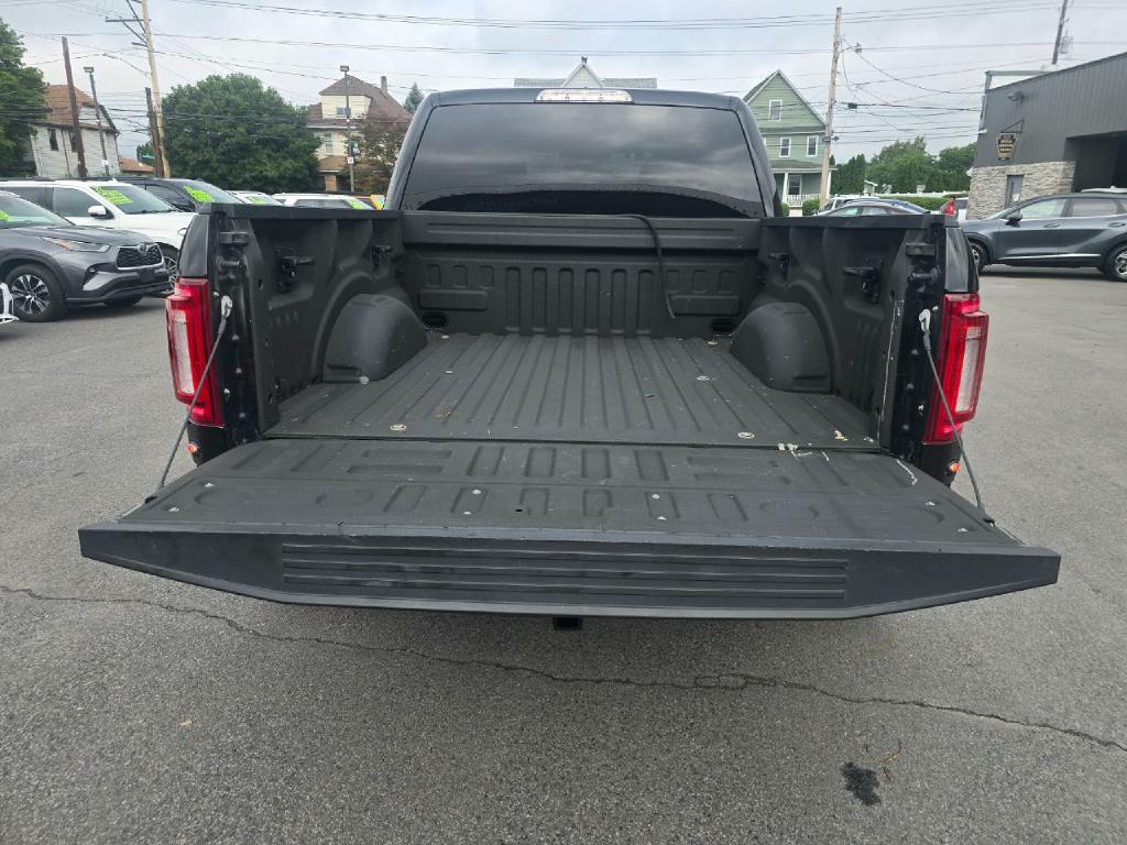 Photo 17 of this FORD F-150