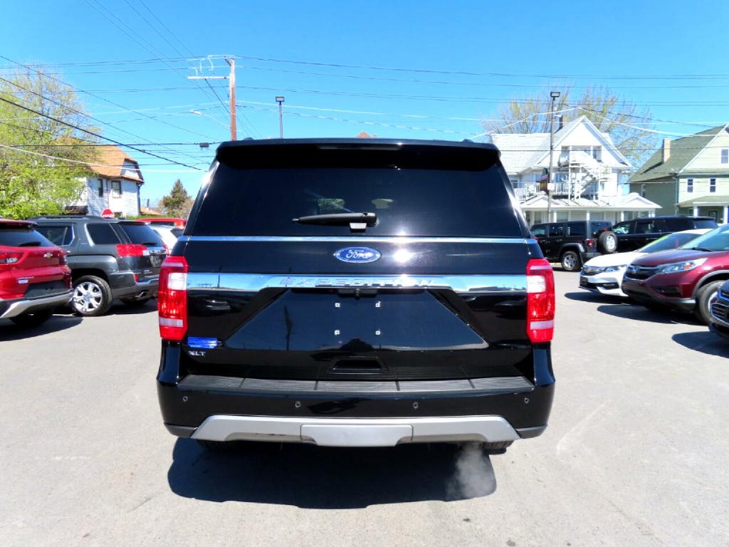 Photo 18 of this FORD EXPEDITION