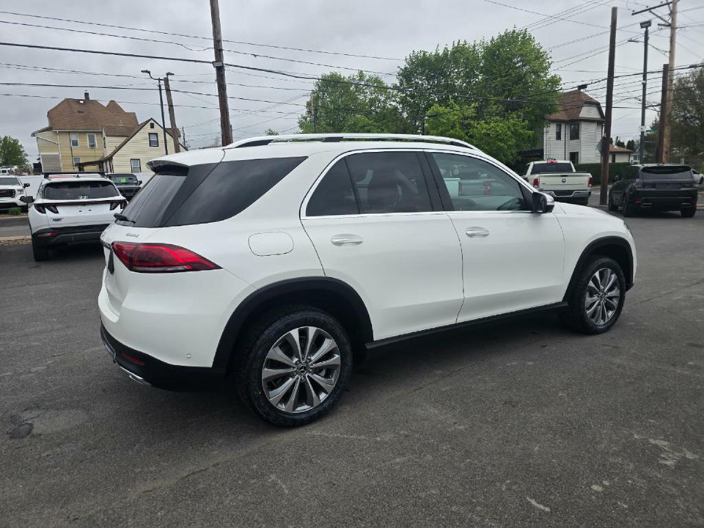 Photo 5 of this MERCEDES-BENZ GLE