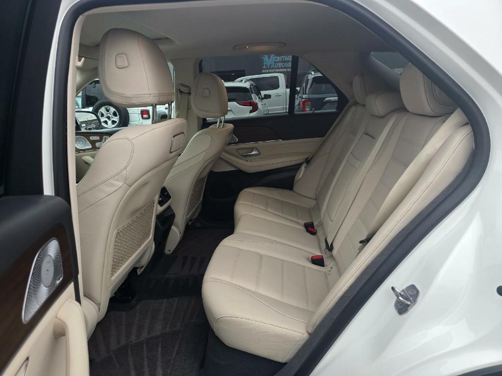 Photo 15 of this MERCEDES-BENZ GLE