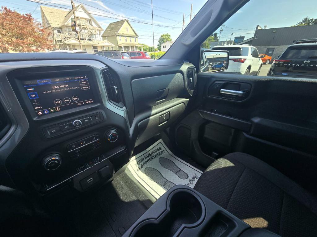 Photo 11 of this CHEVROLET SILVERADO 1500
