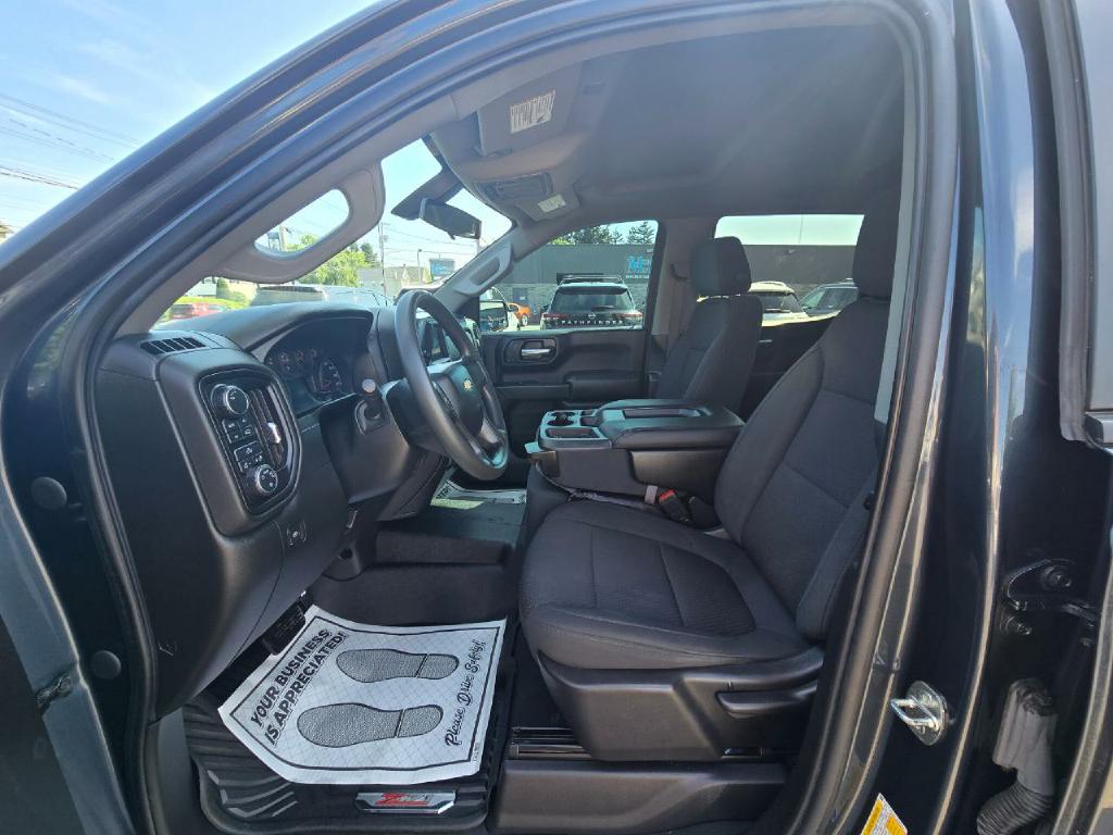 Photo 12 of this CHEVROLET SILVERADO 1500