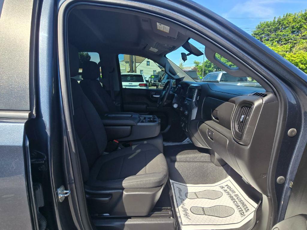 Photo 15 of this CHEVROLET SILVERADO 1500