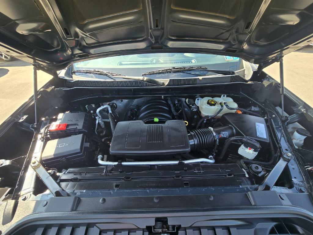 Photo 18 of this CHEVROLET SILVERADO 1500