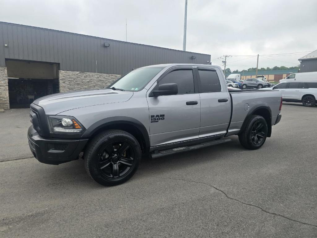 Photo 3 of this RAM 1500 CLASSIC