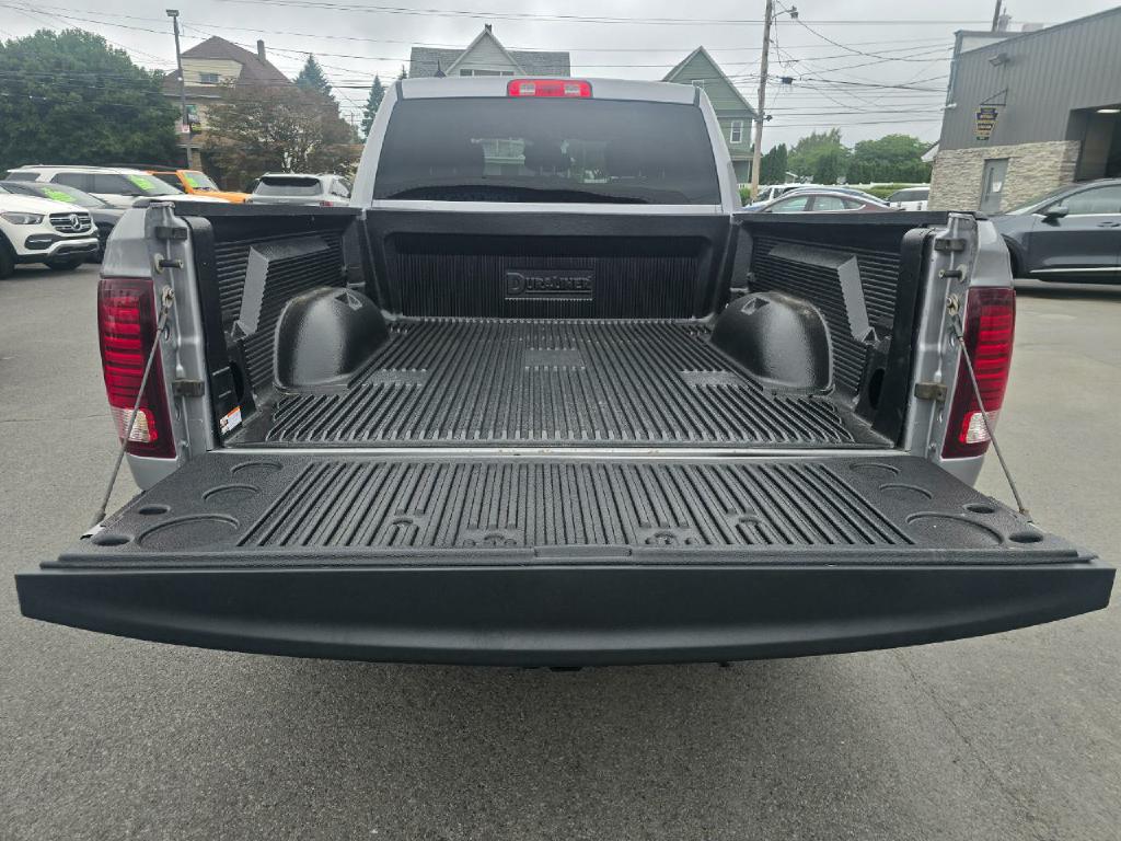 Photo 16 of this RAM 1500 CLASSIC
