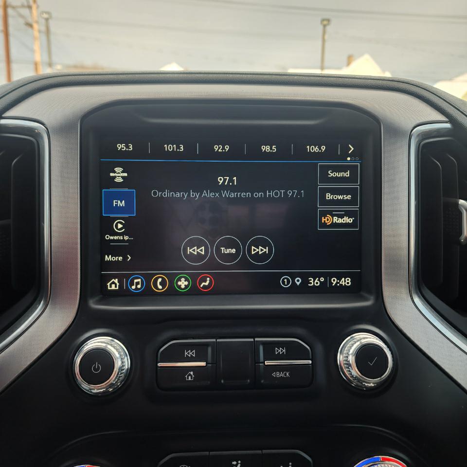 Photo 9 of this GMC SIERRA 1500