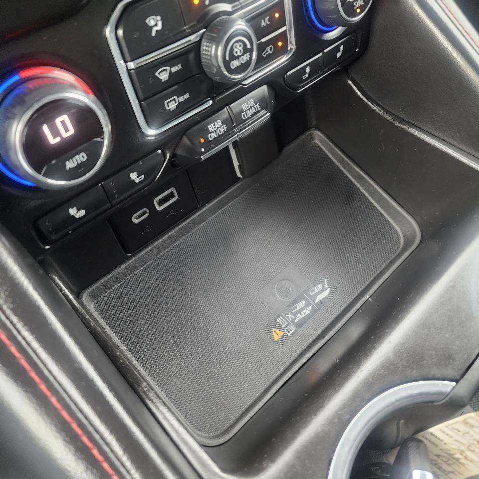 Photo 12 of this CHEVROLET TAHOE