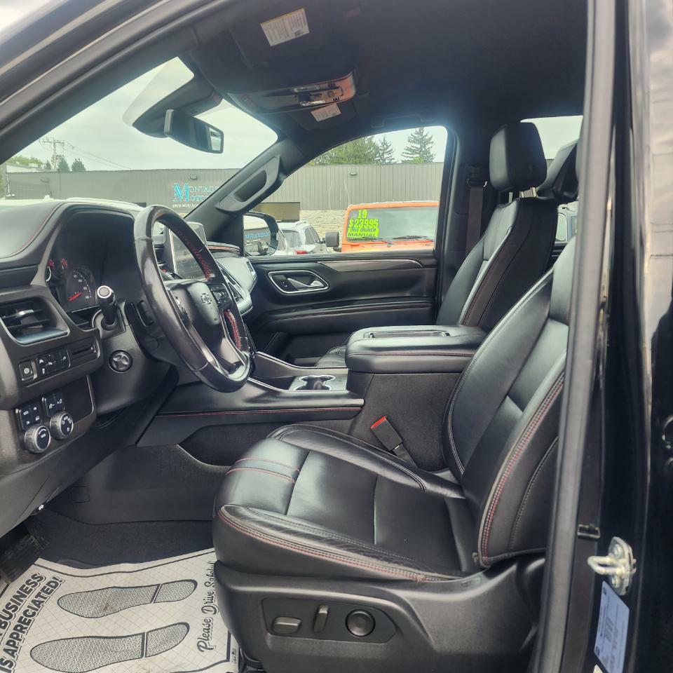 Photo 18 of this CHEVROLET TAHOE