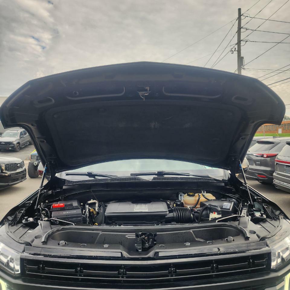 Photo 22 of this CHEVROLET TAHOE