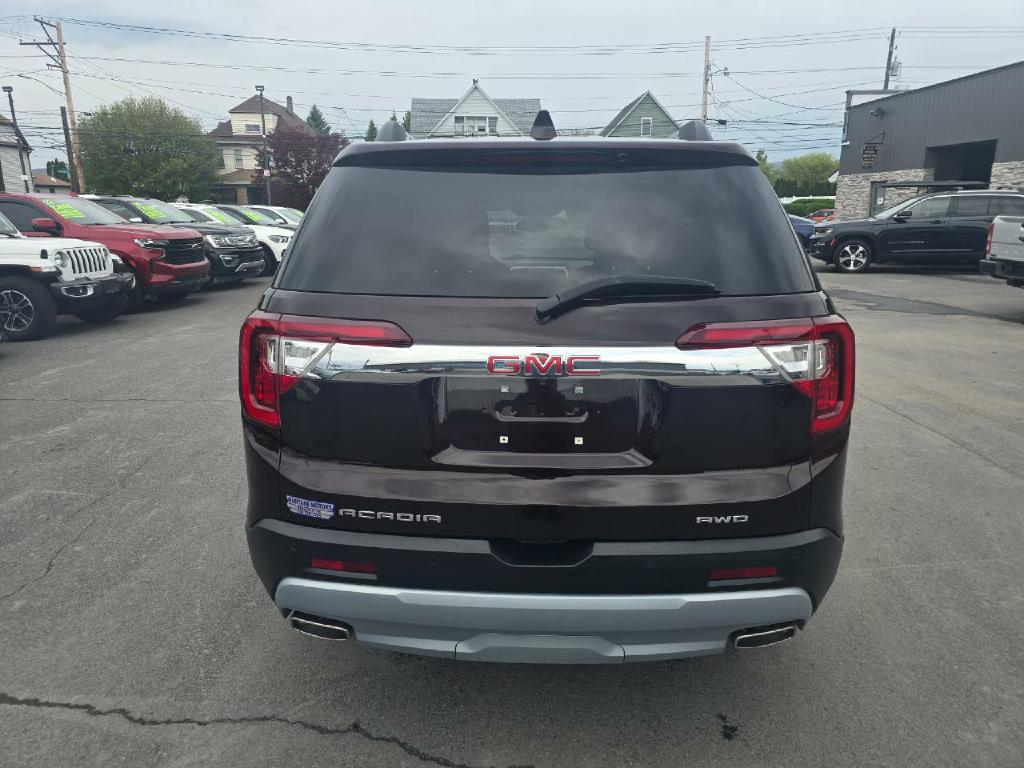 Photo 18 of this GMC ACADIA