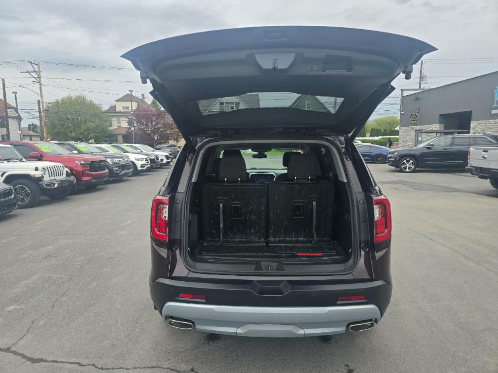 Photo 19 of this GMC ACADIA