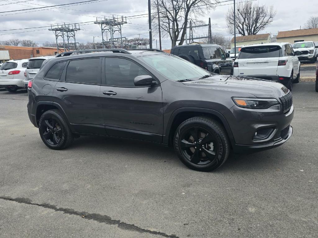 Photo 6 of this JEEP CHEROKEE