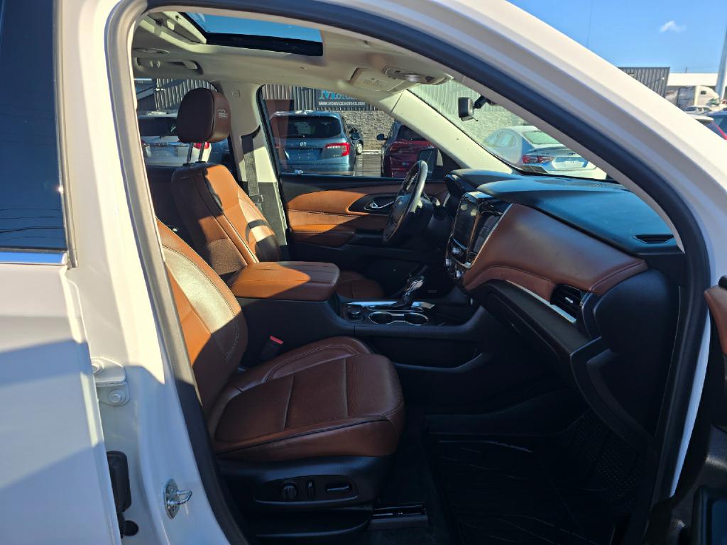 Photo 19 of this CHEVROLET TRAVERSE