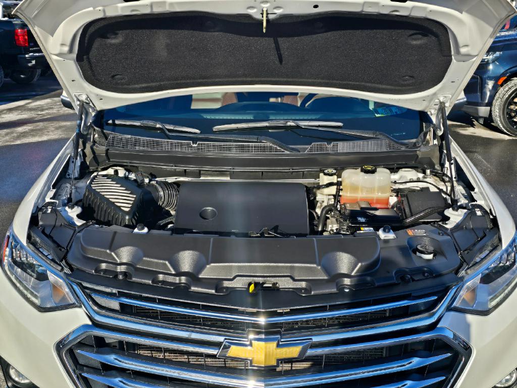 Photo 20 of this CHEVROLET TRAVERSE