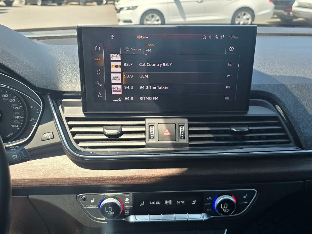 Photo 9 of this AUDI Q5