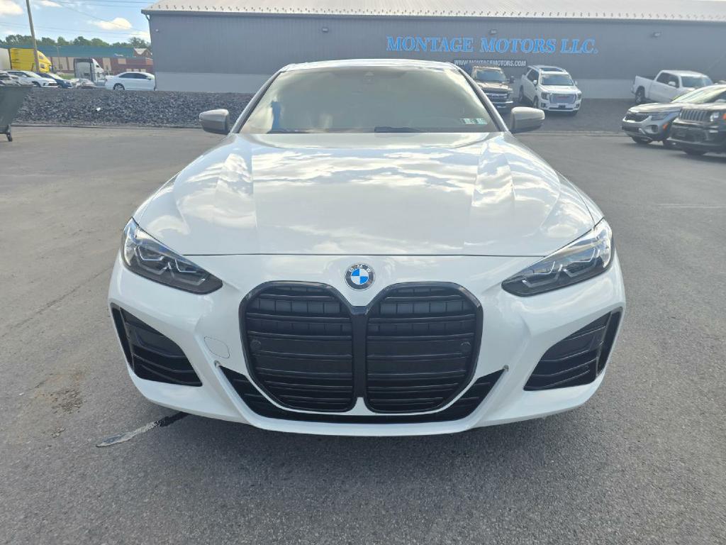 Photo 21 of this BMW 4 SERIES