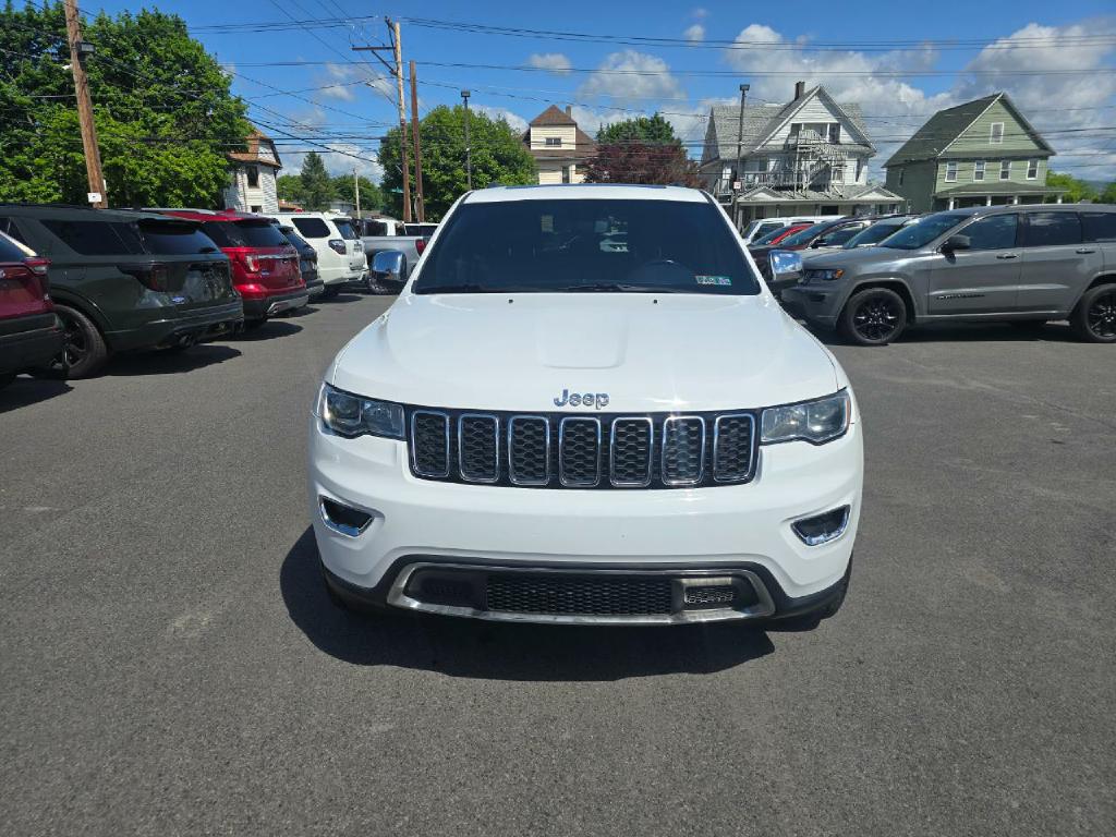 Photo 20 of this JEEP GRAND CHEROKEE
