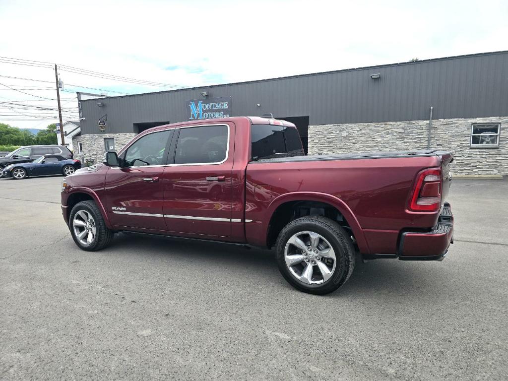 Photo 4 of this RAM 1500