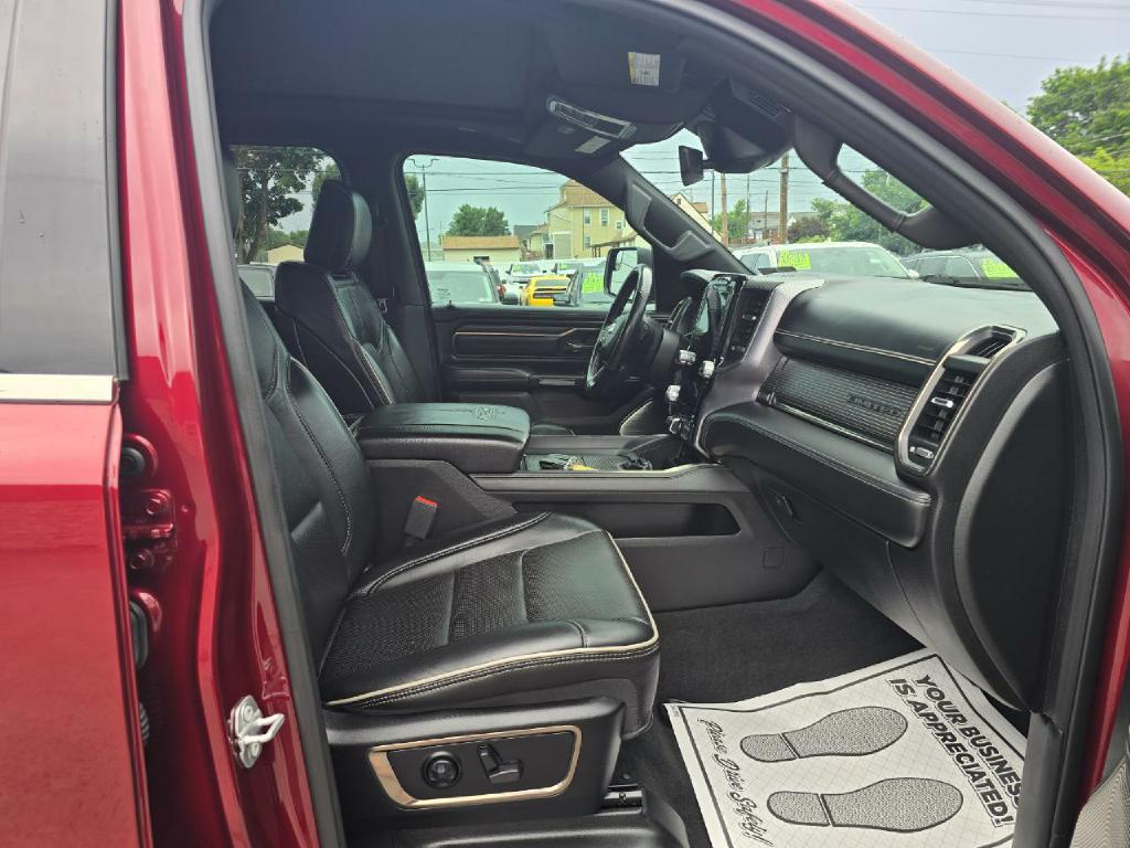 Photo 17 of this RAM 1500