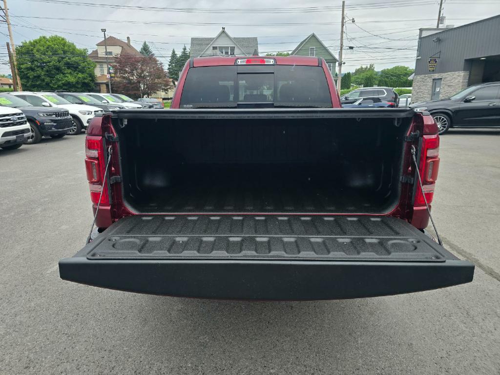 Photo 18 of this RAM 1500