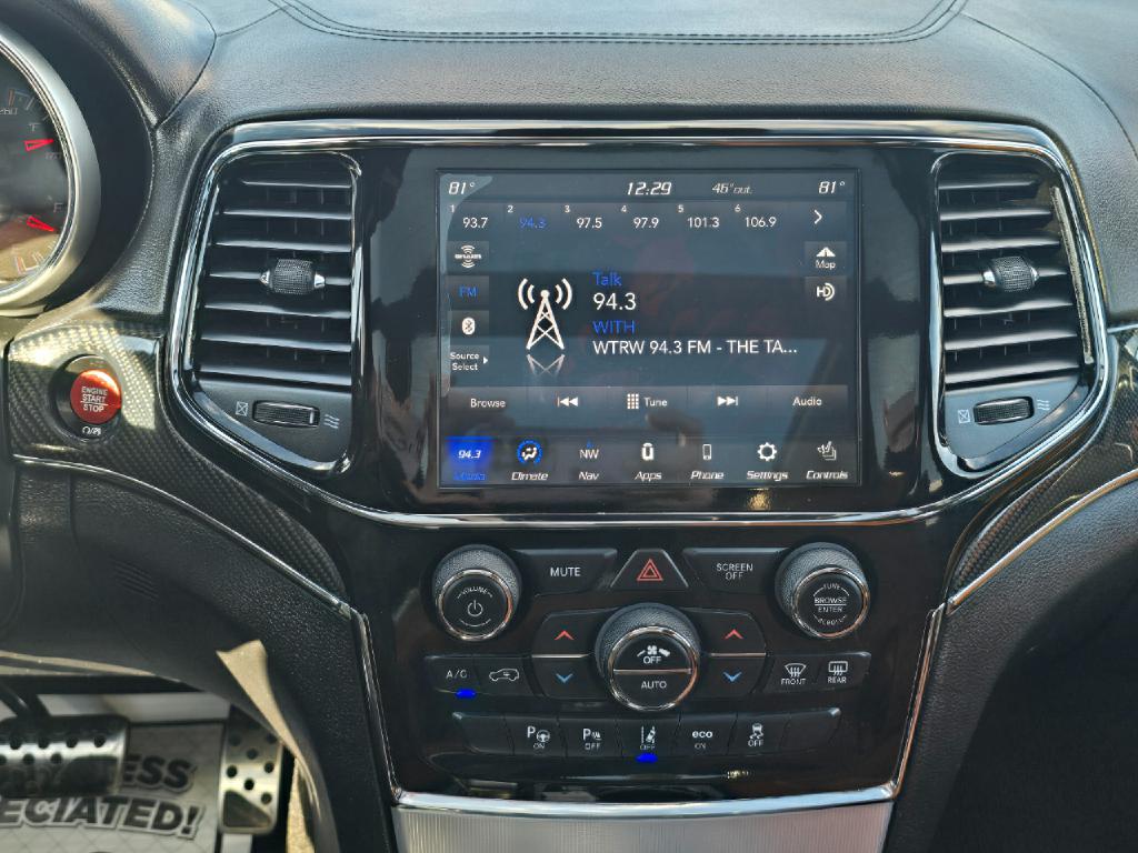 Photo 9 of this JEEP GRAND CHEROKEE