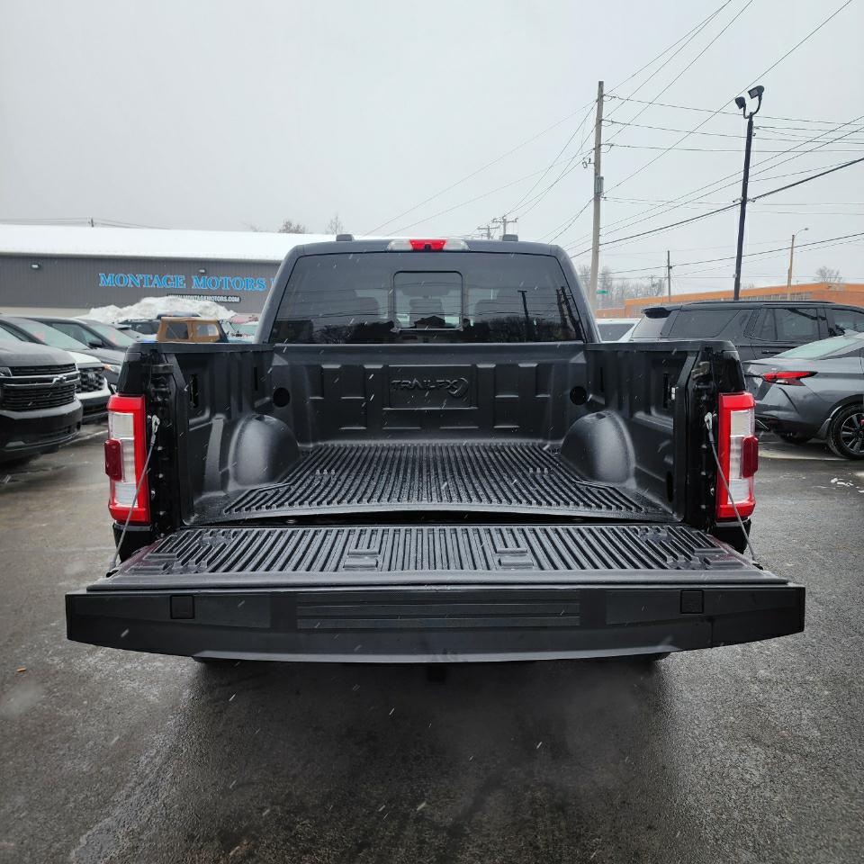 Photo 20 of this FORD F-150