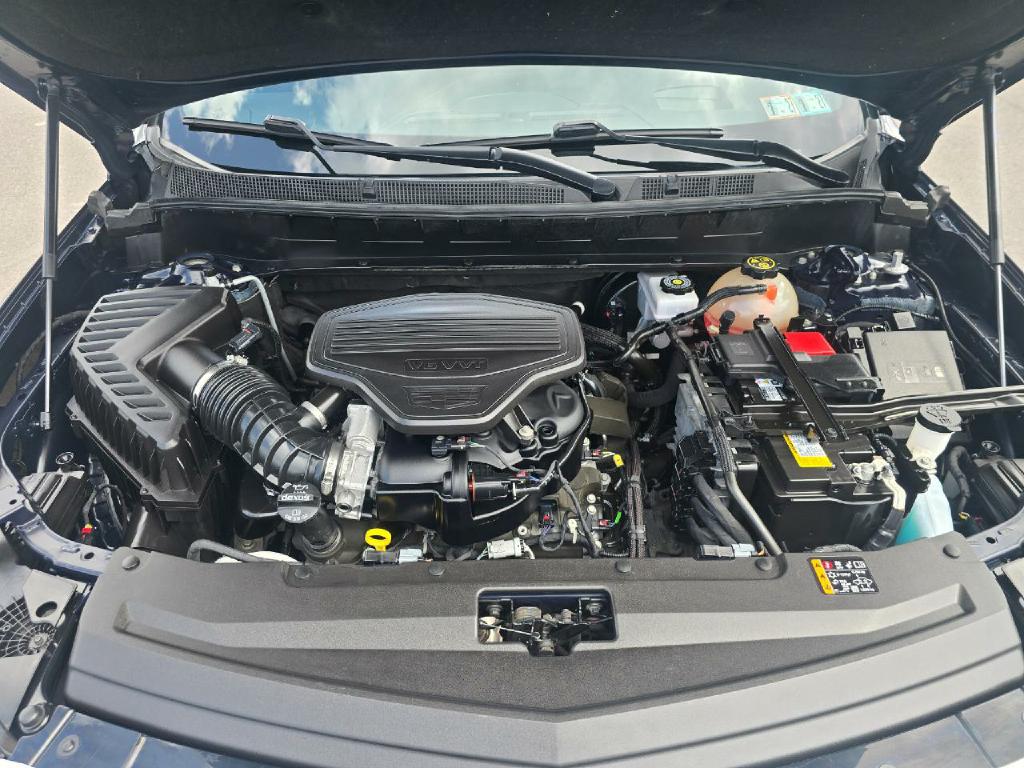 Photo 22 of this CADILLAC XT6