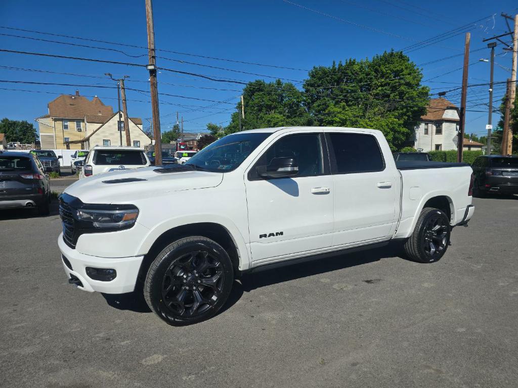 Photo 3 of this RAM 1500
